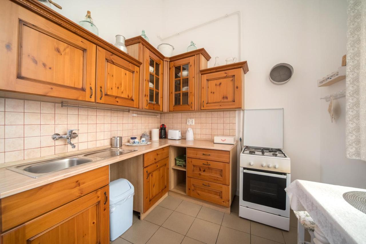 Agria Vintage Apartman Eger Ngoại thất bức ảnh